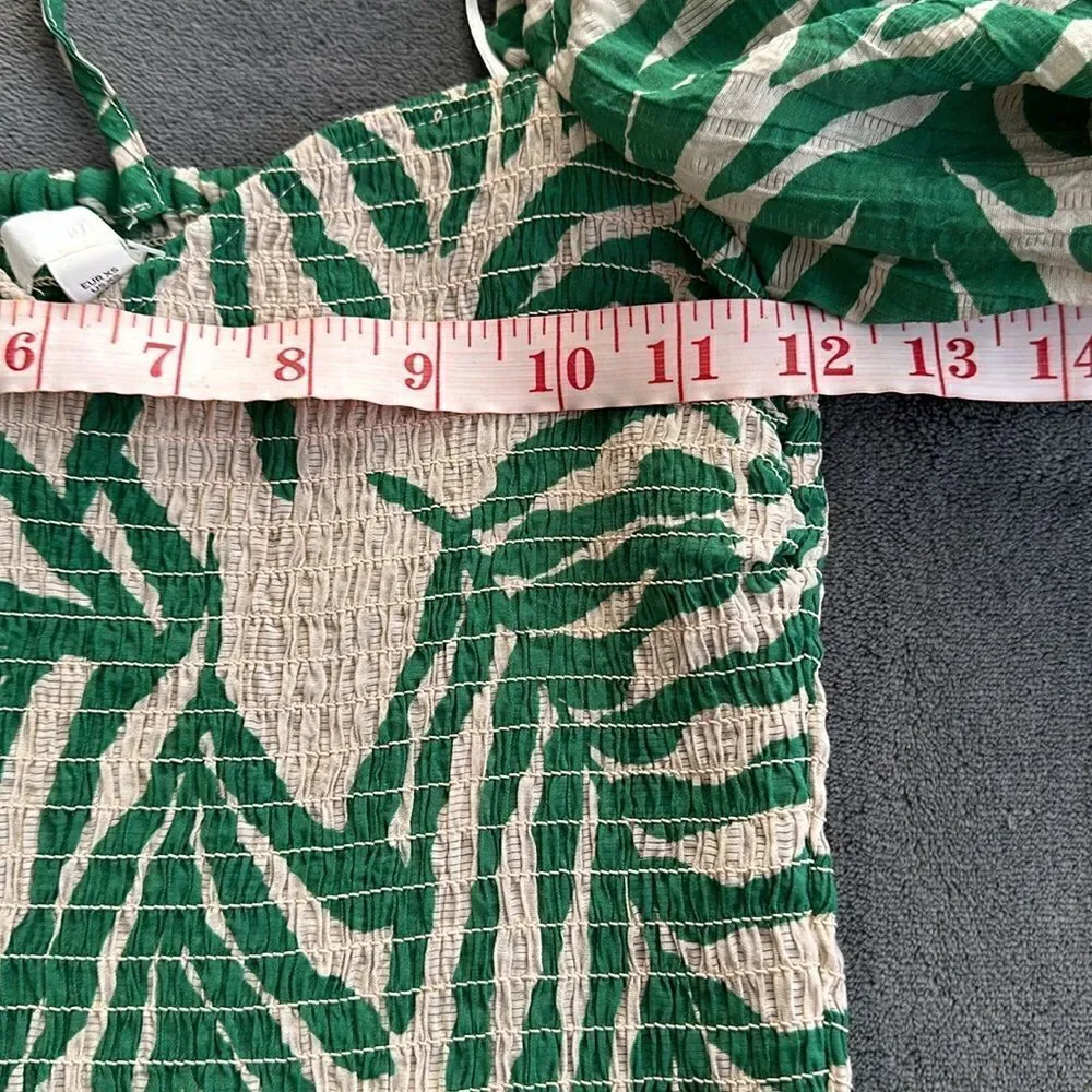New H&M Light Beige Green Leaf Pattern Smock Top Size XS